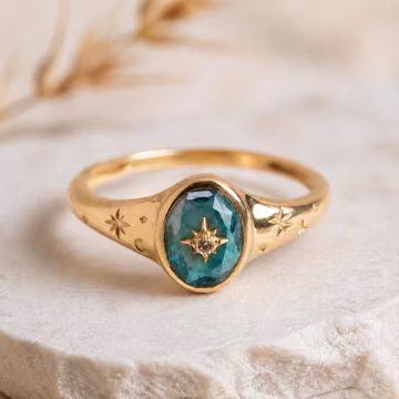 Blue Apatite Starburst Ring, Vintage Celestial Gold Ring, Oval Blue Apatite Engagement Ring, Boho Promise Ring, Gift for Her