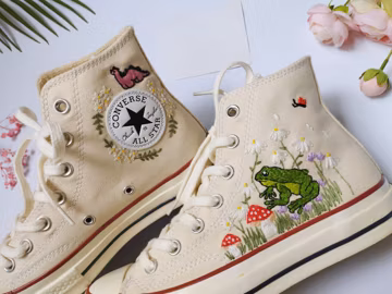Embroidered Converse/Converse Mushroom Chuck Taylor 1970s Converse Mushroom Floral Embroidery Shoes/Custom Mushrooms And Frogs embroidered