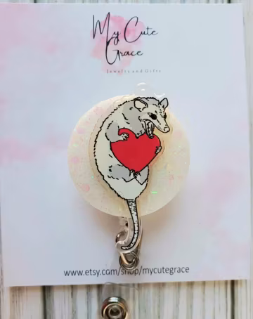 Opossum Badge Reel: 3D Resin Heart Accessory for Animal Lovers