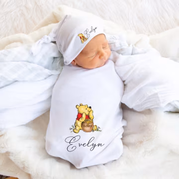 Personalized Baby Blanket | Personalized Baby Gift | Personalized Baby Boy Gift | Baby Shower Gift | Baby Gift Set | Winnie the Pooh Gift