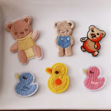 Set of 6pcs 60pcs bulk lot small baby bear duck duckling embroidered iron on patch 3-4cm