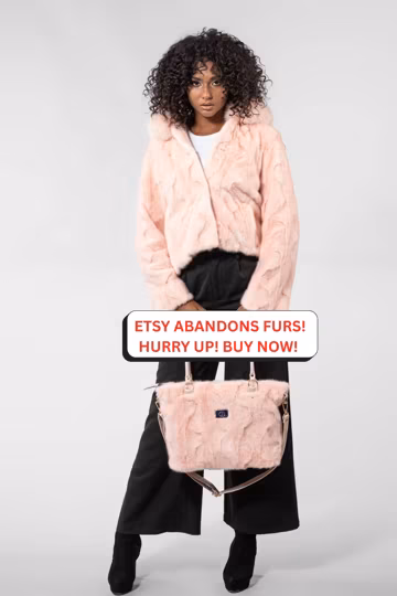 Mink fur shoulder bag in a modern baby pink color. Impressive handbag with detachable genuine leather strap. Luxury gift for her.