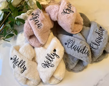 Personalized Fluffy Slippers: Bridesmaid Bachelorette Gifts, Bridesmaid Proposal, Bridal Party Gift