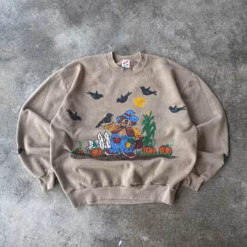 Vintage 90s Jerzess Tag Scarecrow Halloween Graphic Big Logo Printed Glitter Colour Brown Crewneck Pullover Sweater Halloween Size X-L