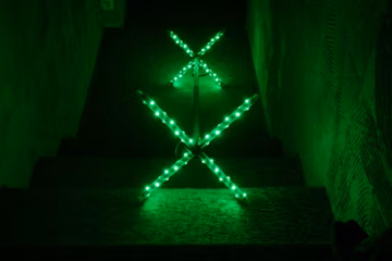 Multicolour LED Dragon Staff *** Travel Friendly *** Demountable ***