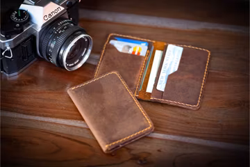 Handmade Slim Front pocket wallet, The Wilder Slim Wallet, Antique Leather Card Sleeve, Minimalist Personalized Card Holder
