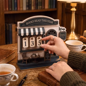 Wooden Books Read Tracker, Bookshop Decor, Reader Gift