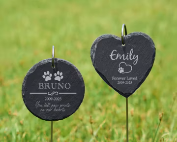 Engraved Pet Memorial Garden Stone with Stake, Personalized Dog & Cat Grave Marker, Custom Outdoor Sympathy Gift for Pet Loss Remembrance