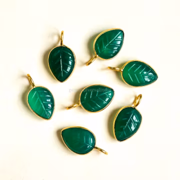 Green Onyx Hand Carved Leaf Pendant, 925 Sterling Silver Pendant Charm, Green Onyx Leaf Charm for Jewelry Making, Nature Inspired Jewelry