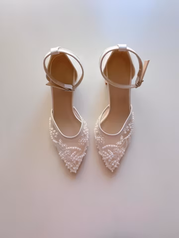 Pearl Wedding Shoes, White Bridal Heels with Pearls, Lace Block Heel Pumps, Ankle Strap Prom Shoes, Customizable Pearl Bridal Flats,