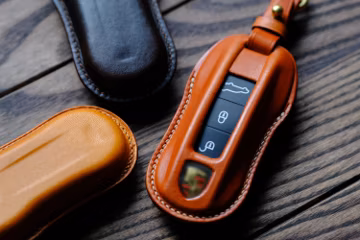 Porsche Car Key Cover Leather Protector Case for Keyless Remote Entry Key FOB Cover Key Holder Key Chain Porsche 911 718 Cayenne ...