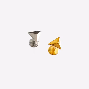 16G Titanium Pyramid Triangle Cartilage Flat Back, Nose stud, Internally Threaded conch earring, Cartilage stud, Helix earring Tragus - 02 1