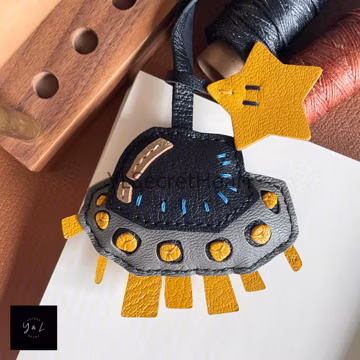 Leather Spacecraft Bag Charm, Handmade Leather Bag Charm, Leather Handbag & Purse Charm, Cute Spacecraft Keychain Charm, Leather Gift
