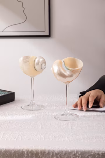 Handcrafted Seashell Wine Glass - Beach Wedding Decor
