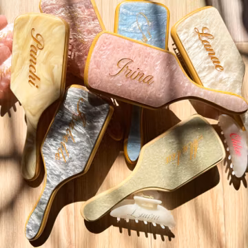 Personalized Engraved Hair Brush, Custom Hairbrush, Engraved Detangling Comb, Bridesmaid Gift, Wedding Gift