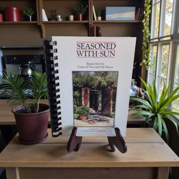 Seasoned With Sun A Cookbook by The Junior League of El Paso 1992 Hardcover Spiral Bound