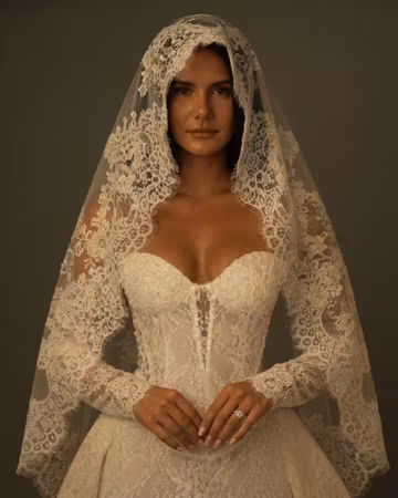 Cathedral Wedding Veil Lace Bridal Mantilla