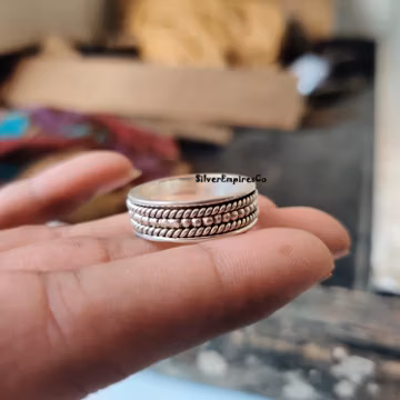 Silver Handmade Jewelry, Solid 925 Sterling Silver, Spinner Band Ring, Designer Band Ring, Gift For girl's, Gift For Mother, Gift For Her.