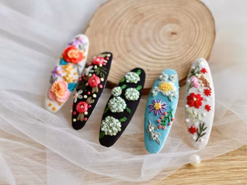 Floral Embroidered Hair Clips, Flower Linen Hair Clips Handmade, Barrette for girl teen women, Bridesmaid Gift, Cute Hair Clip, Gift for her