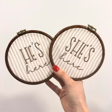 Gender Reveal sign embroidered announcement, Newborn birth announcement plaque, Name birth announcement, Hospital Door Name Plate