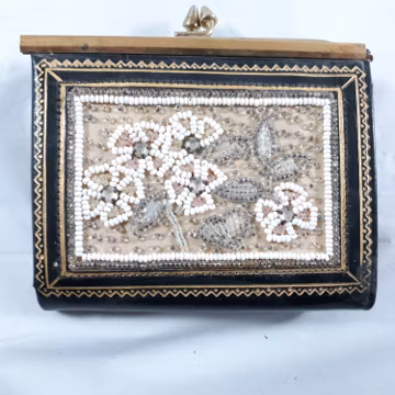 Ladies Back Wallet by Baronet Beaded Decoration Brass Clasp Vintage
