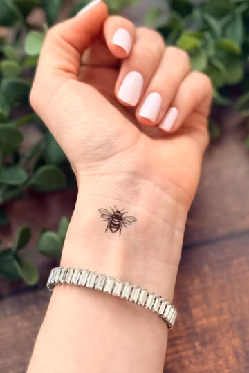 Bee Temporary Tattoos | Set of 8 | Bee Tattoo | Dainty Tattoo | Metallic Bee Tattoos |Metallic Tattoo | Small Bee Tattoo | Bumble Bee Tattoo
