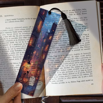 Edinburgh Ghost Stained Glass Bookmark β Haunted Acrylic Bookmark Gift | Custom Bookmark Idea | Spooky Scotland Gift for Dark Readers Gift