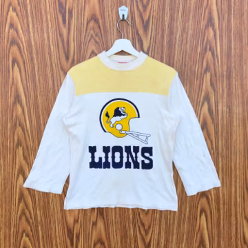 Vintage 80s Minna Club Lions long sleeve shirt football