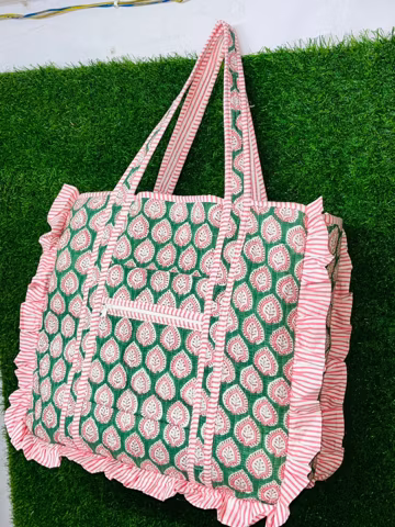 Large Cotton Quilted Frill Tote Bag, Eco-friendly Sustainable Grocery Shopping Handmade Ruffle Travel Bag, Boho Weekender Bag Carry-All Tote