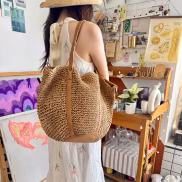 Oversized Straw Dumpling Hand Bag with Vegan Leather Strap Handles Hand Woven Summer Beach Hobo Tote for Women Shoulder Bags Underarm Purses