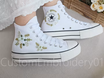 Wedding sneakers/ Valentine Gift/Embroidered Wedding Flowers Shoes Wedding Converse Converse Embroidered Flowers All Star Chunky Shoes