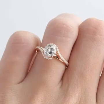 Round Cut Top Grade Moissanite Diamond Cluster Ring, Unique Minimalist Twisted Dainty Promise Ring For Her, Elegant Vintage Handmade Ring