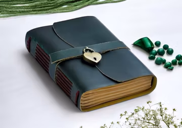 Personalized Journal with Lock and Key – Lined Daily Diary for Women & Girls, for Daughter, Mother’s Day Gift
