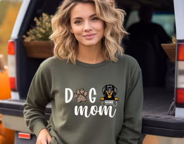 Dachshund Personalized Sweatshirt, Custom Dog Mom Sweatshirt, Gift for Mom, Dachshund Mom Sweater, Dog Lover Sweatshirt , House Dogs Sweater