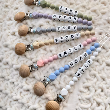 Personalised Silicone Dummy Clip, Custom Name Dummy Chain, Baby Shower Gift, Newborn Baby Accessory