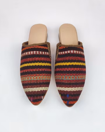 39 EU/ 9 US/ 7 UK Handwoven Kilim Mules: Leather Sole Turkish Rug Slippers, Elastic Arch