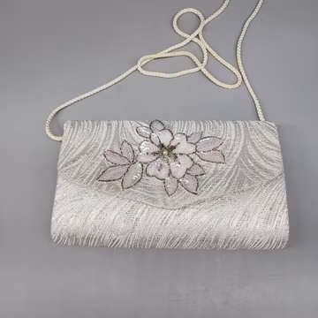 La Regale Glitter Beaded Shell Evening Shoulder Bag Magnetic Snap 9.5" X 5.5"