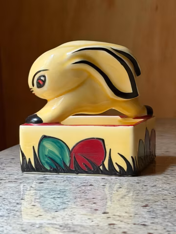 Collectible/Antique Rabbit Basket/Pot – Hand-Painted Art Deco Ditmar Urbach Pottery, Czechoslovakia 1930s/1940s