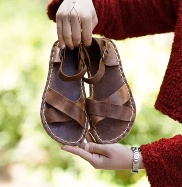 Handmade Leather Barefoot Sandals: Wide Toe, Grounding Shoes