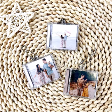 Personalized NFC Mini Album Keychain, Custom Photo CD Keychain, Music Link Keepsake, Couples Gift, Music Lover Gift, Christmas Gift for Her