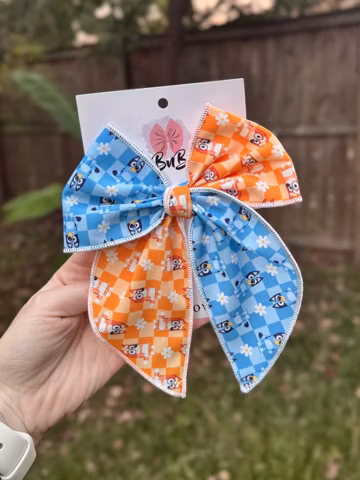 Heeler bow | half and half sisters sailor bow