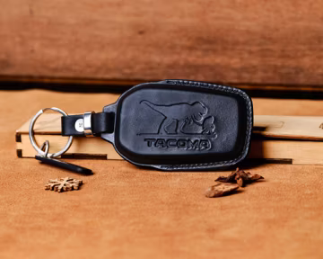 Handcrafted Leather Key Fob Cover for Toyota Tacoma, Custom Veg-Tan Leather Key Case, Personalized Truck Key Holder, Luxury Gift for Him
