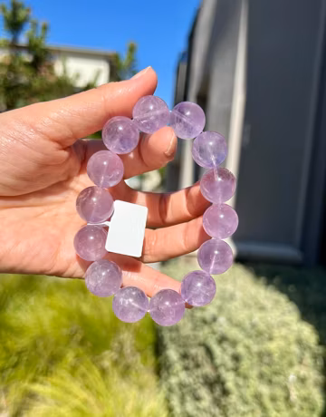 Natural Chunky Amethyst Beaded Bracelet, 15mm+ chunky lavender amethyst beads, Healing Stone, Fits up to 17cm wrist) (26-188)