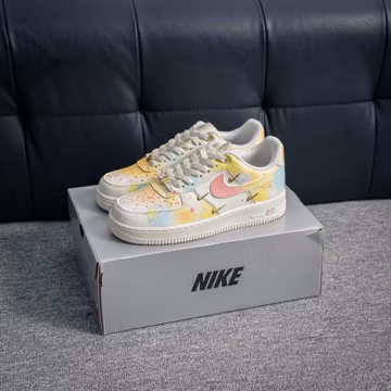 Custom AF1 Sneakers, Dreamy Candy Gradient, Star Graffiti