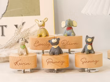 Custom Animal Music Box, Engraved Wooden Name Box, Baby Nursery Decor
