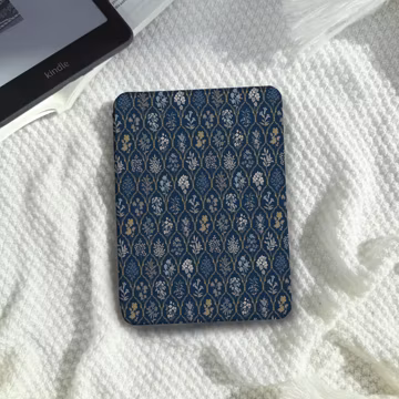 Vintage Floral Magnetic Kindle Case with Strap for E-Reader Lovers, Kindle 11th Gen 2024 Cover Clear Back Kobo Case Gifts