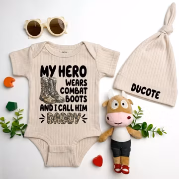 My Hero Wears Combat Boots and I Call Him Daddy Baby Bodysuit, Military Daddy Outfit for Newborn, Army Baby Clothes, Coming Home Outfit