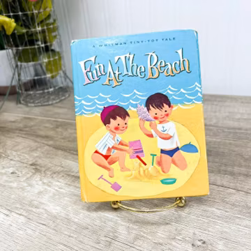 Vintage 1966 Whitman Tiny-Tot Tale Fun At The Beach Book Gloria Trachtenberg