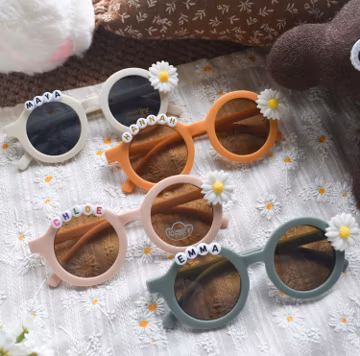 Floral Daisy Girls Personalized Name Sunglasses|UV400 Protection|Toddler Gift|kids Gift lKids Personalized Sunglasses