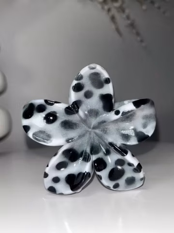 Polka Dot Flower Claw Clip, Hairclip accessory